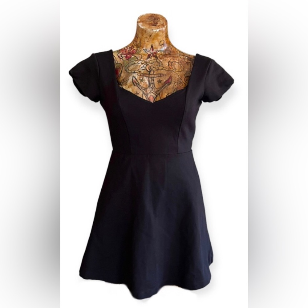 Urban outfitters, Maria, Black dress, V-neck, XS